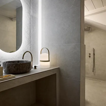 Ciel Milos * Adamantas (Milos)